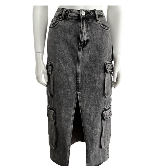 True Religion Dresses & Skirts - True Religion Urban Outfitters Denim Cargo MIDI Slit Skirt